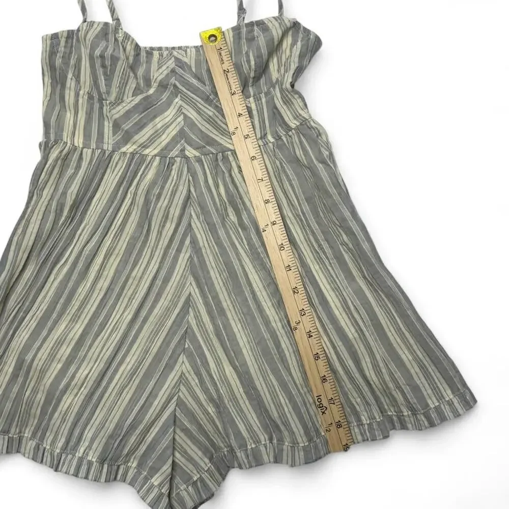 Urban Outfitters NWT Striped Romper In Shade Carbon Super Casual Cute Size XS - Picture 7 of 7